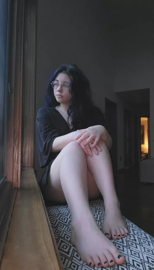 Come relax and enjoy my feet 💕 by Kctiexx