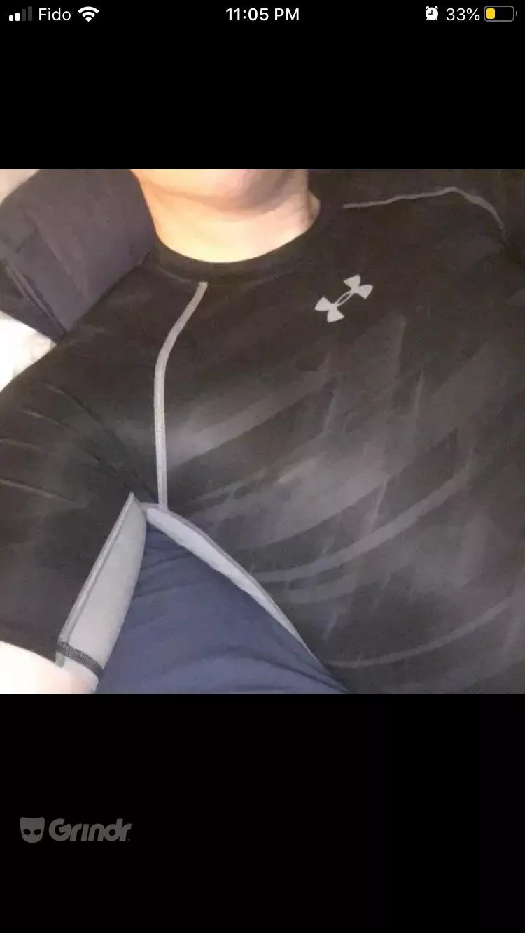 Come say hi! Love anything tight❤️ posted by spandexHunk