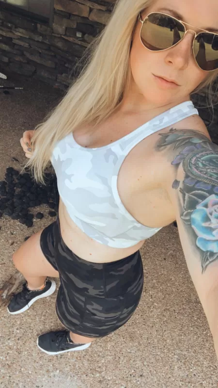 Come say hi😏 by ms_A_2020