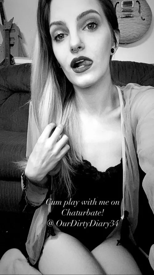Come see me on Chaturbate! I'll be on all day 😘 by OurDirtyDiary34