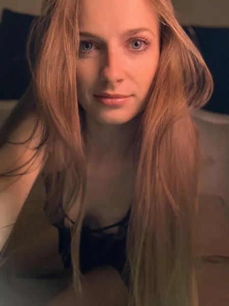 Come see 👀 more on my new OF 💋☺️ page! Link in the comments. PM me for premium photos 💋👉🏽👈🏽😉 by Self_made_beauty00