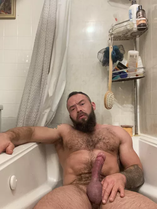 Come sit on daddy’s lap😉 by Peter_Pipes