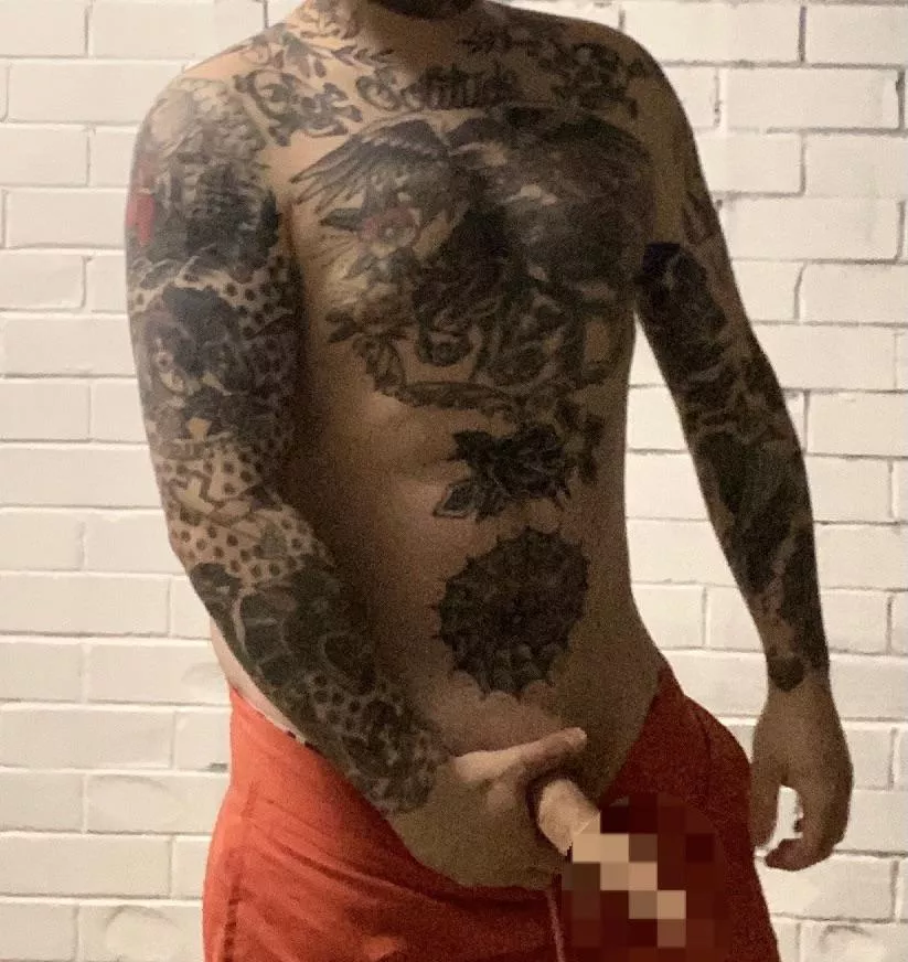 Come sit on it ?🤷🏻‍♂️ posted by killabeanzman