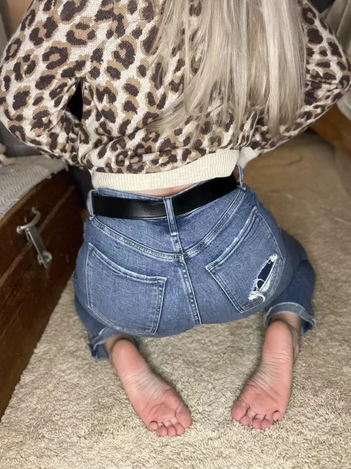 Come sneak a worship sesh before I leave for work 😉 by Yoshislilsis13