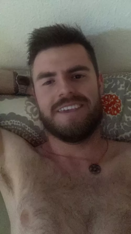 Come snuggle? by Mastercolt