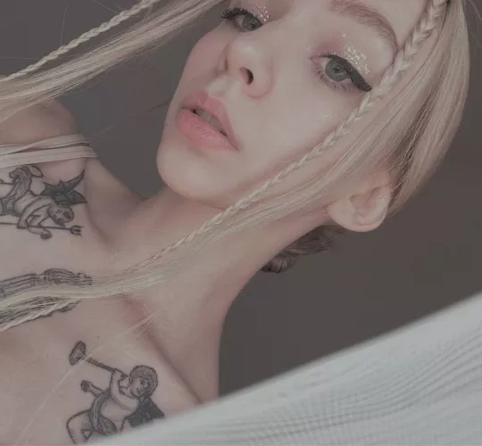 Come! Spend some time with me!🥰 Chaturbate > moonless_ or link in profile info! by Shelyair