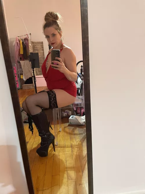 Come take a look if you think you can have fun with me. I’m all alone ❤️‍🔥 by Alexxarose37