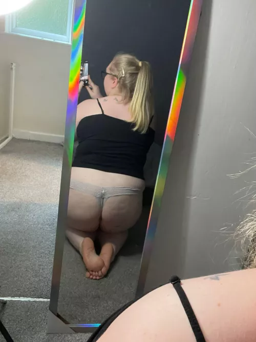 Come take my thong off 👅 by MissRaya12_