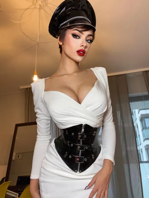 Come to your mistress… by Lady_Perse