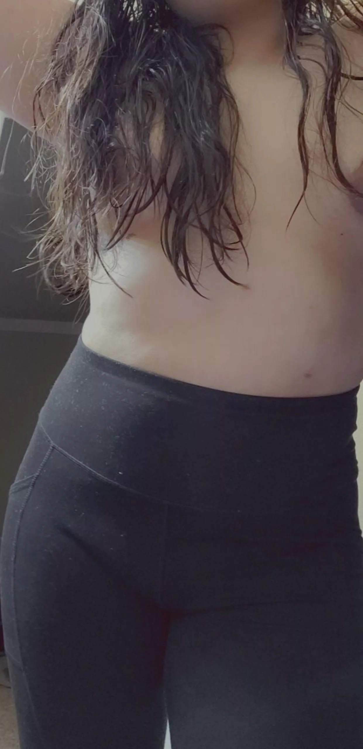 Come undress me 😘 posted by Kari922