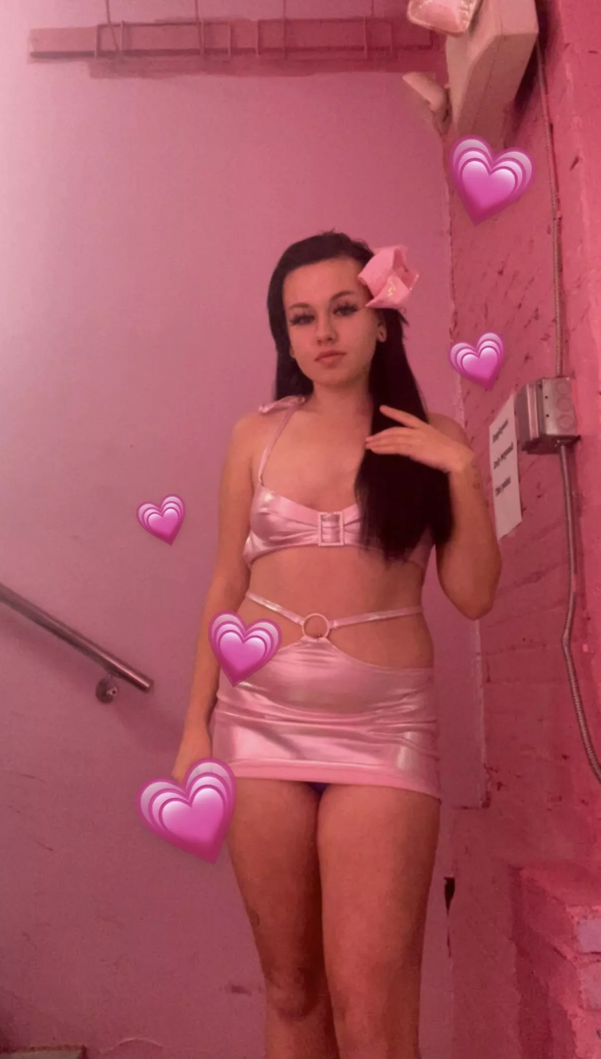 Come undress me 💗 posted by babyomegaa