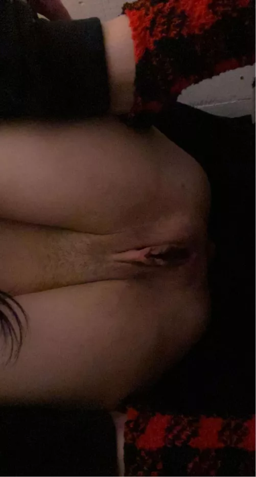 Come watch me piss daily on my private 👻💋 CALAZILLA 👻💋 I piss outdoors and in public I love playing with my pussy and pissing for you to watch 🤩🤤🍭 by juicyxeet