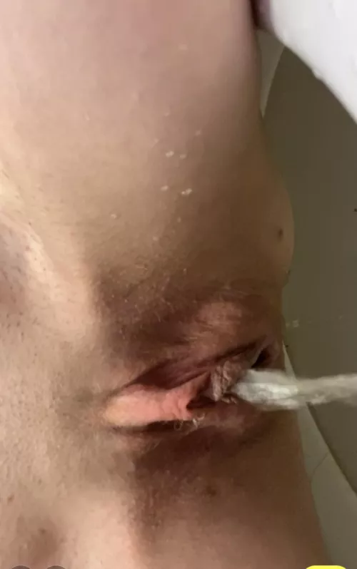 Come watch me piss daily on my private 👻💋 CALAZILLA 👻💋 I piss outdoors and in public I love playing with my pussy and pissing for you to watch 🤩🤤🍭 by juicyxeet
