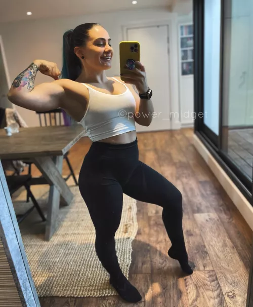 Come workout with me? 😊 by power_midget