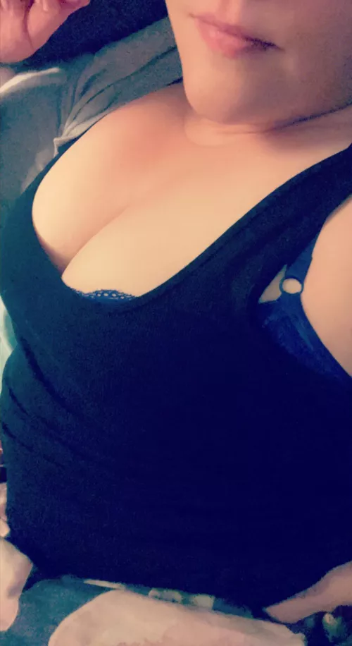 Com[F]y by LickMeUntilIceCream1