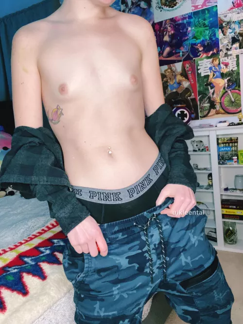 Comfy and looks cool too by kleentai