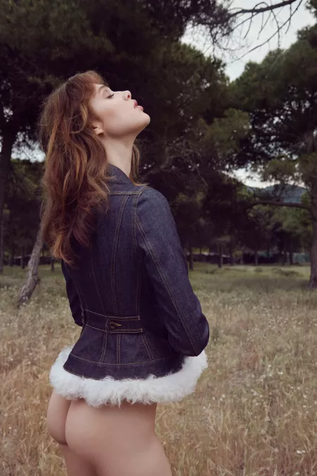 Comfy coat by altbubblr