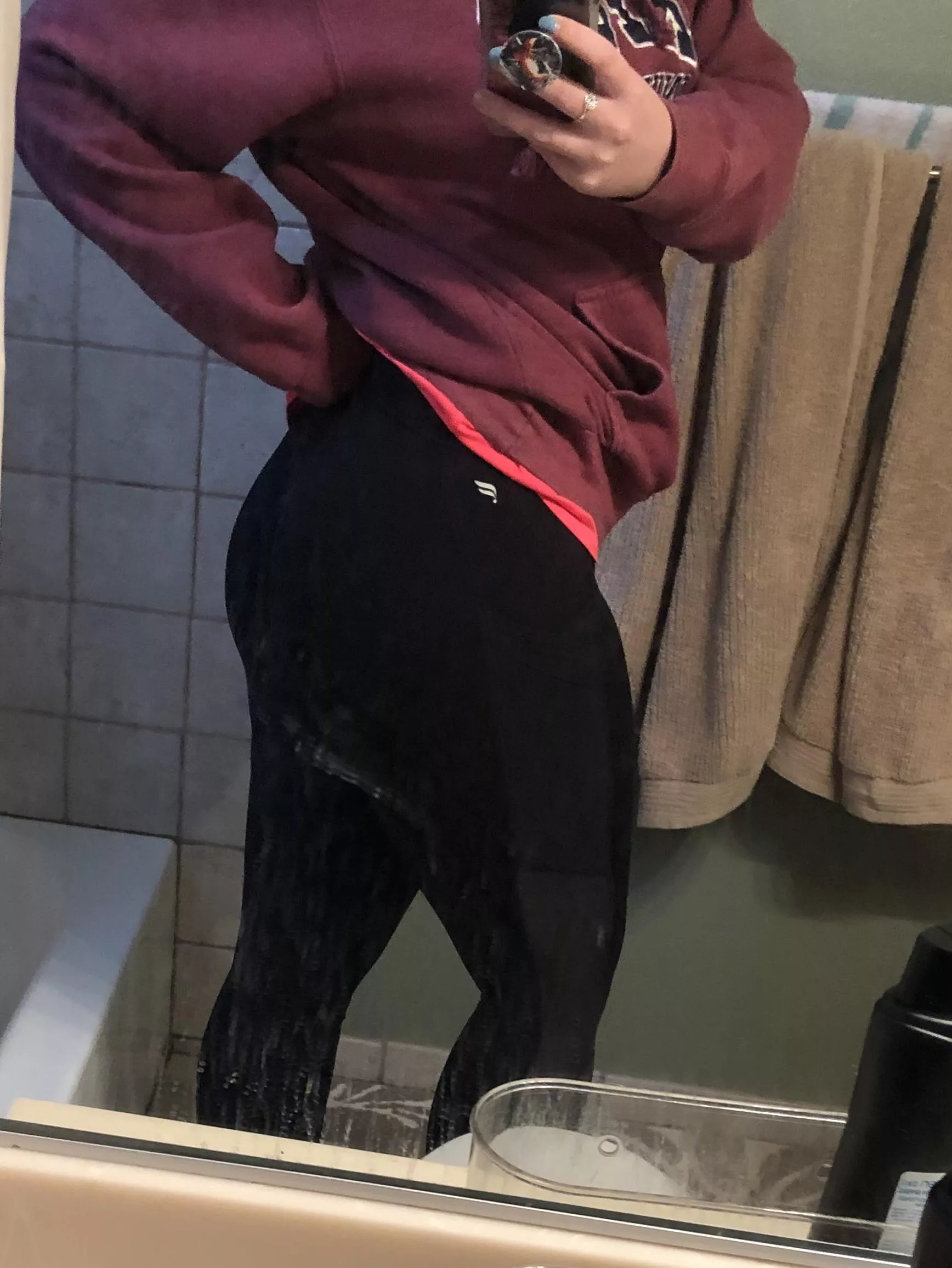 Comfy posted by [deleted]