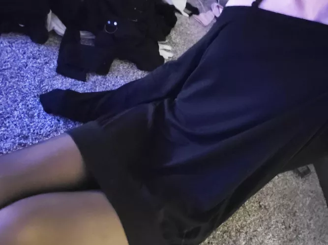 Comfy time 😼 by Nyaaaaaaaaaaaaaan