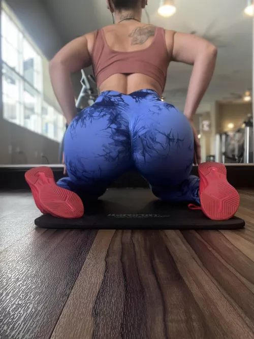 comin back down by napolita50