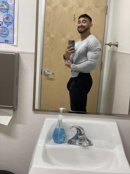 Commando in black by hephaestusbuilt