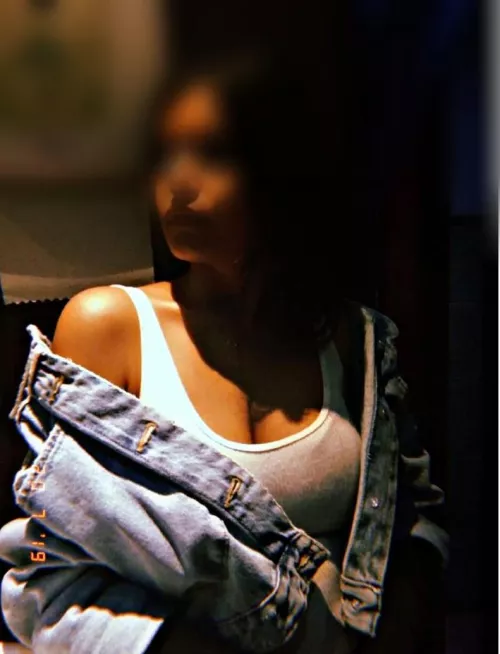 Comment ur fantasy by InvitePurple6500