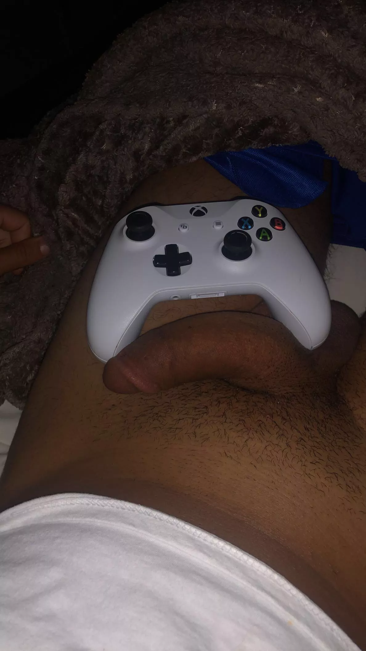 Comparing it 😳 posted by titsweedmoney