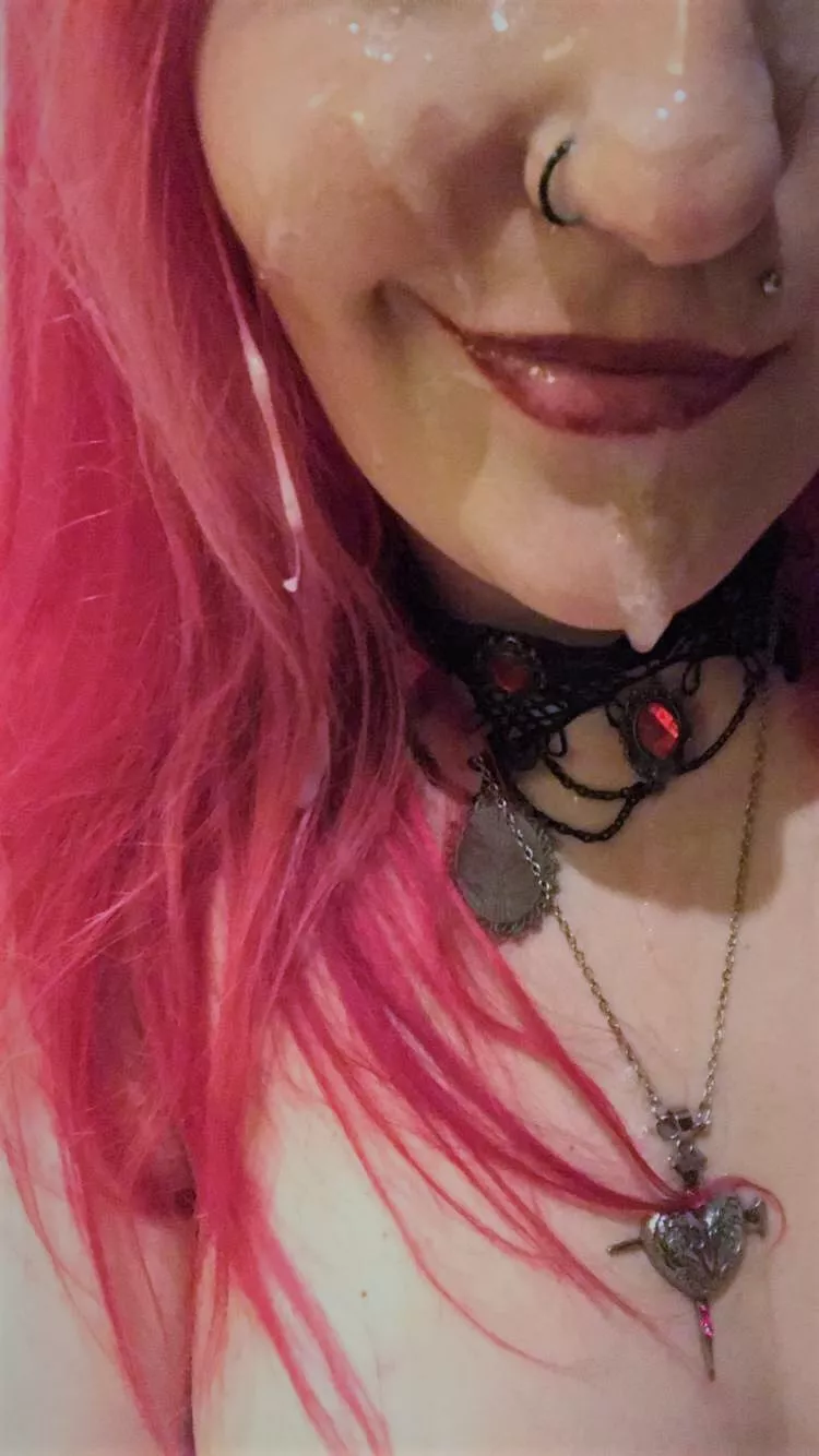 Completely covered posted by AnnDarcy