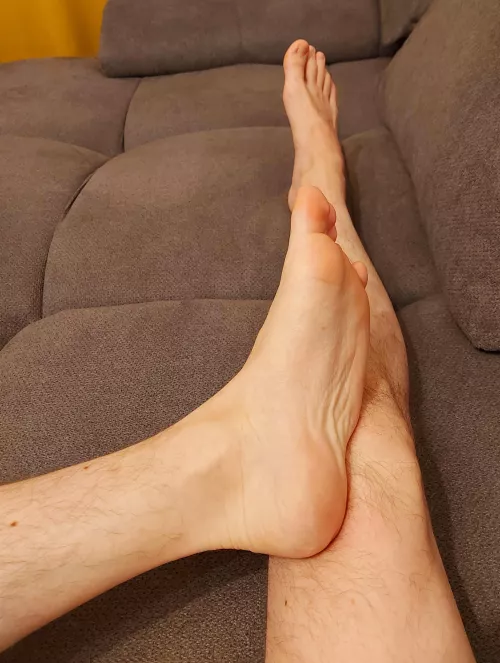 Couch surfing by sissy4domme