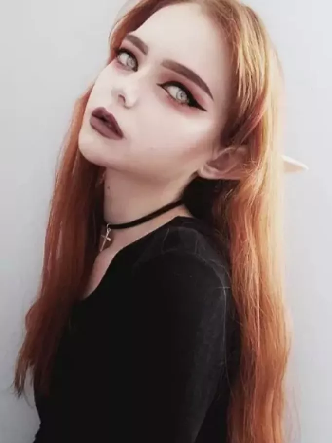 Could I be the elf slave who have to choke on some monsters cocks? posted by SlimPolishGirl