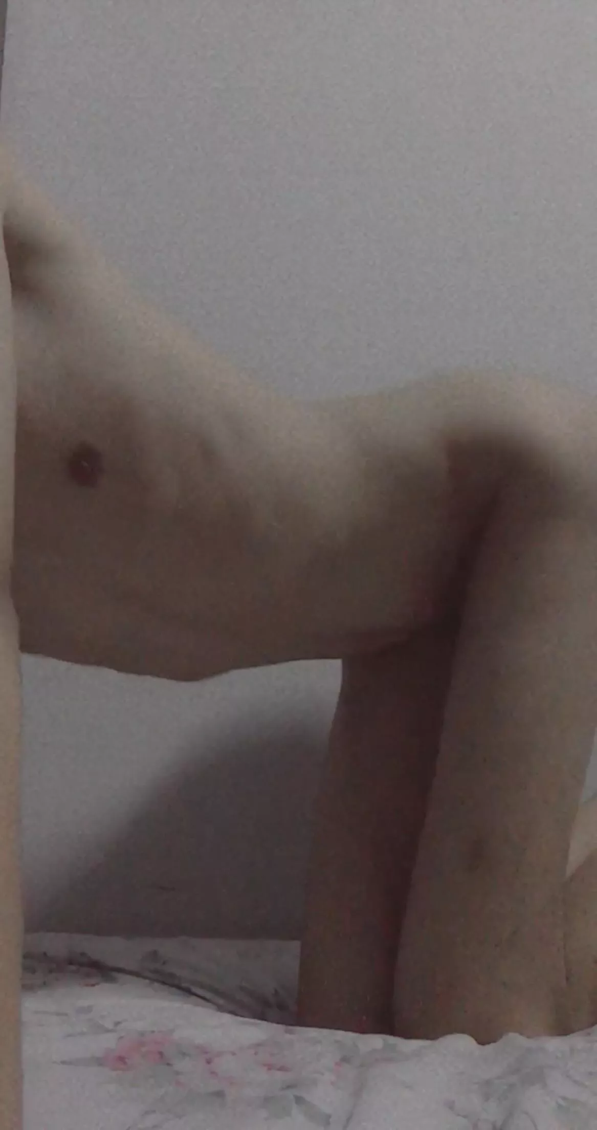 could u stretch me out? 🥺😏 posted by tthrowawaaayyy