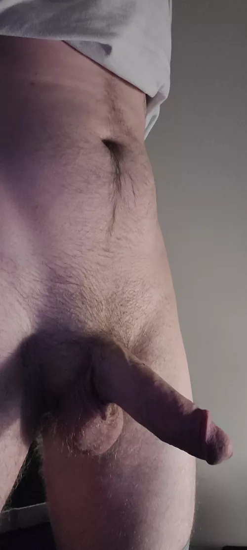 Could use a hand.. by XCIXjustshowingoff