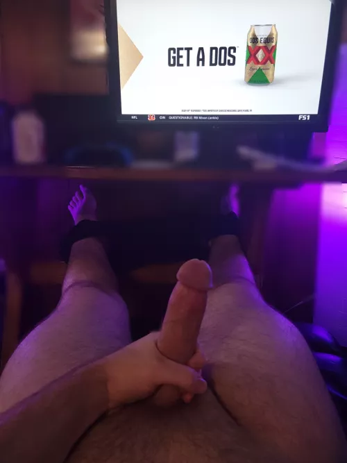 could use a hand or dos by zeromano