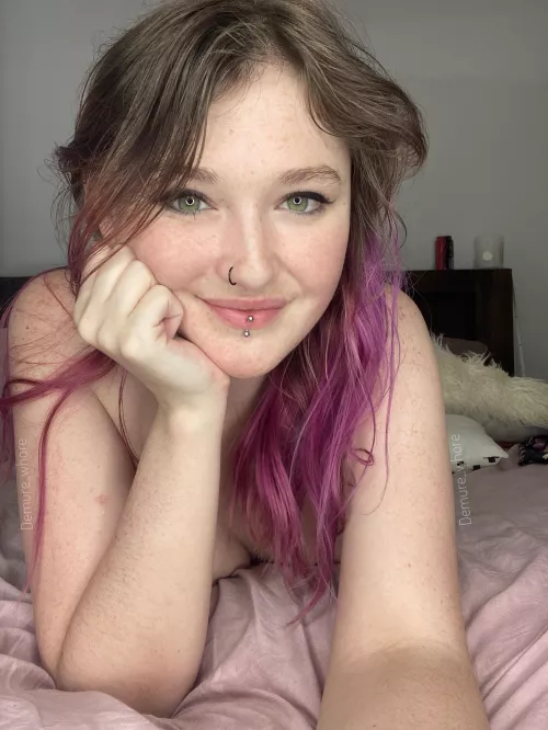 Could you get lost in my eyes? by Demure_Whore_