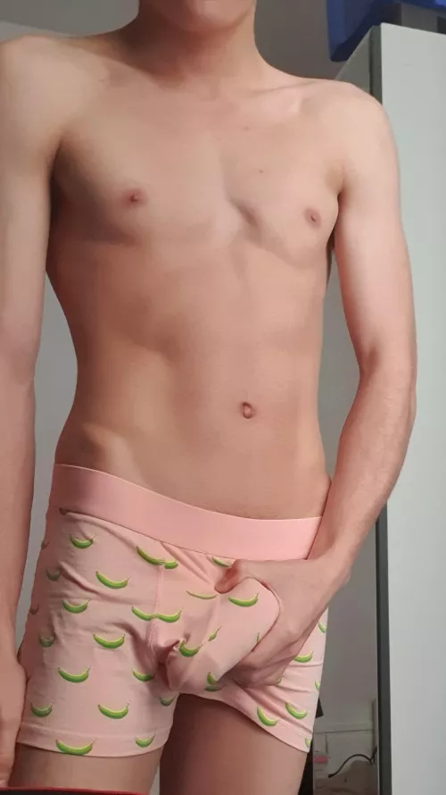 Could you help me 👀 by TwinklyBunny