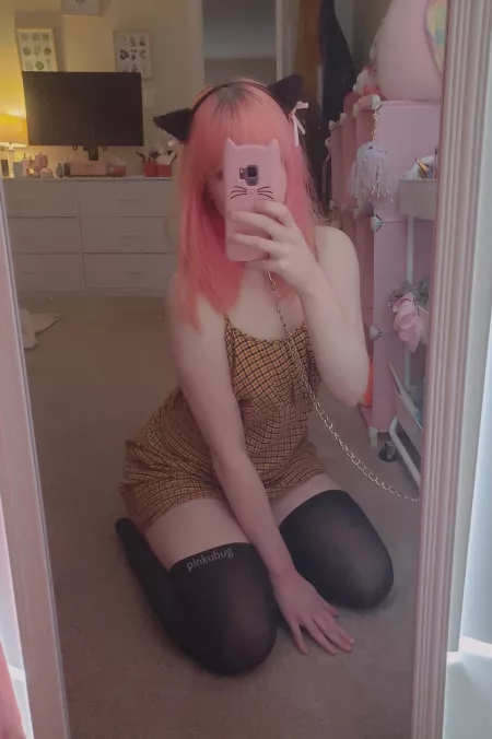 Could you hold my leash, please? by pinkubug