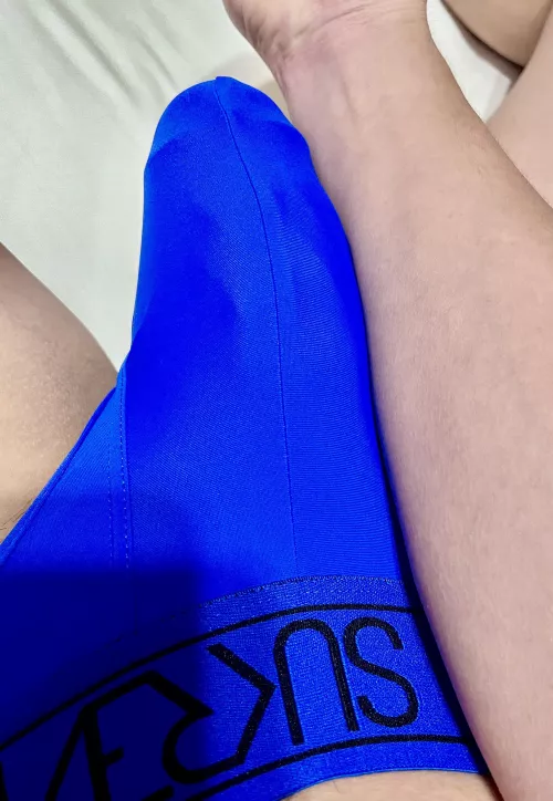 Could you spare me a brief moment? by harlowundie