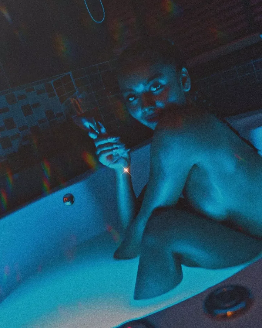 Couldn't help myself - more hot tub Thai whore posted by crm114k