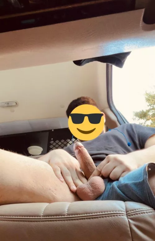 Couldn’t resist whipping it out at work 🥵 by Otherwise-Dentist404