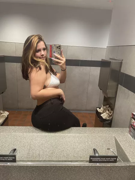 counter pics😝 by heyimsugarylove