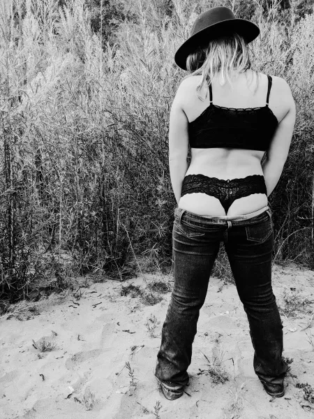 Country girl shake it for me by sf2819