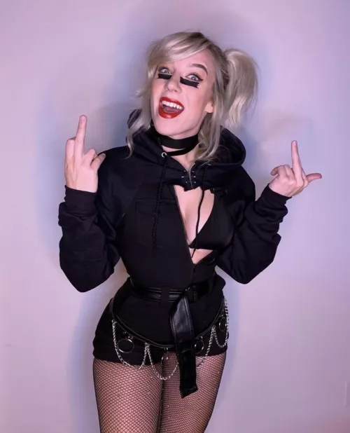 Courtney Miller has me so close to losing it tonight by Argonath71