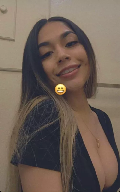 Cover her please Kik: Pan..90 by NaturalGiraffe1411