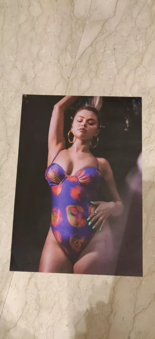 Craving some Selena Gomez by ahoyychappies