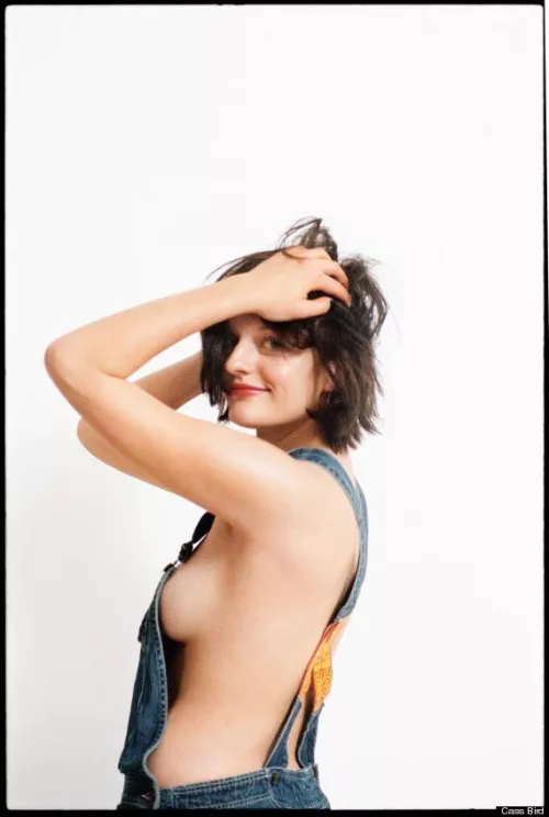 Crazy side boob from Elisabeth Moss by Wheez637