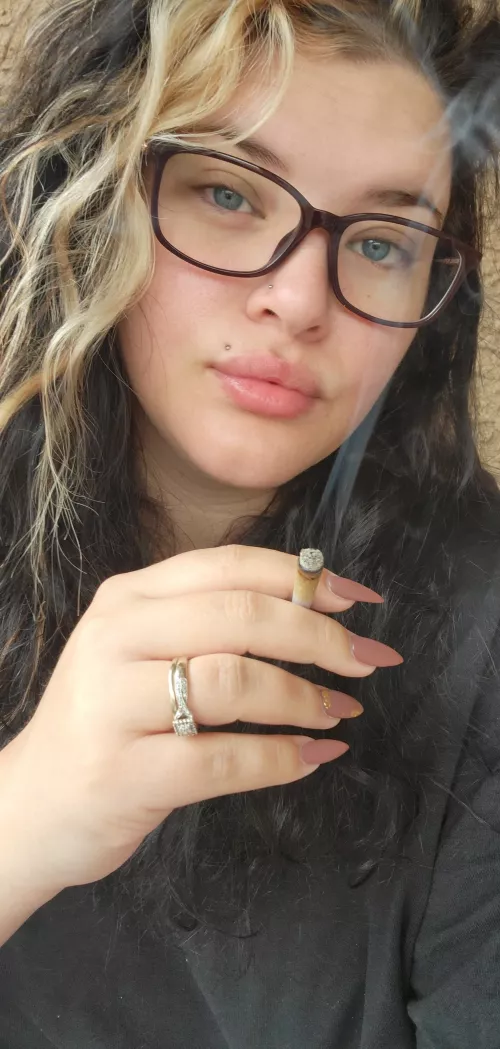 Cream Soda 🥤 by curvyghost