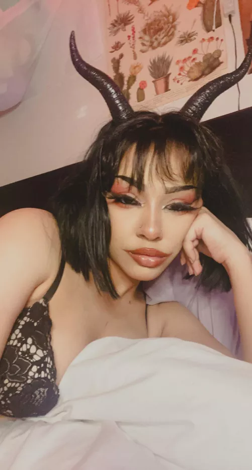 Creole X Caucasian by Present-Tomorrow565