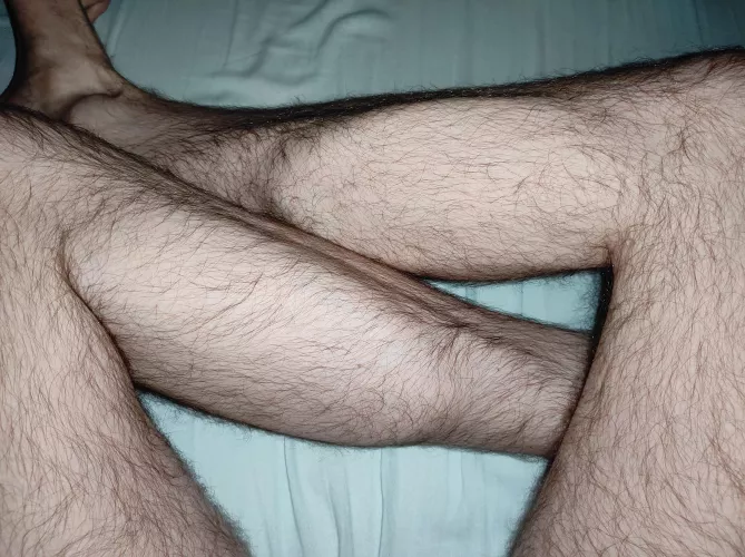 Cross-legged and flexing my calves by TheMoonSwimmer