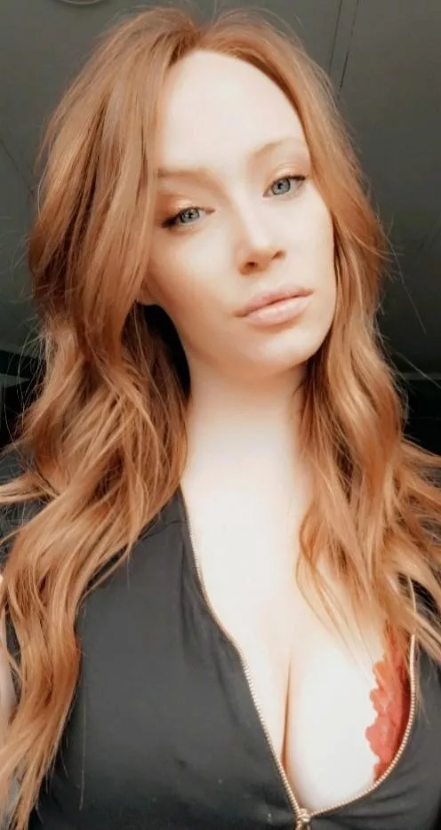 Crystal Colette 💎 posted by crystalcolette