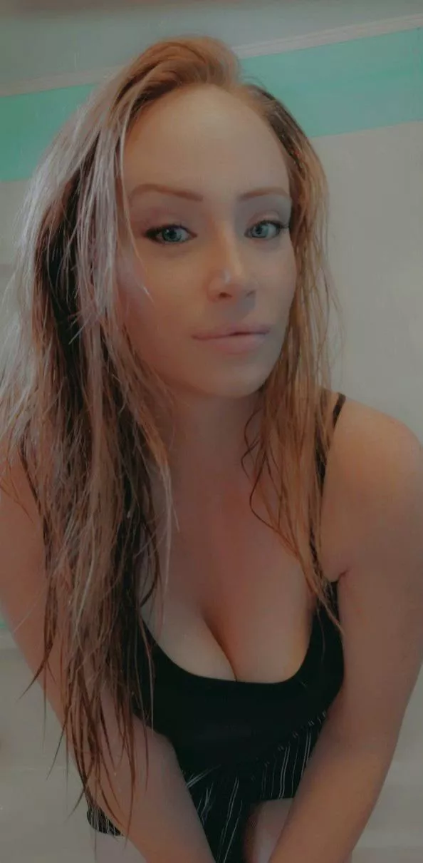 Crystal Colette 💋 Top 2% Free Subscription posted by crystalcolette